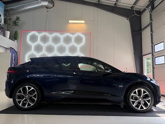 Jaguar I-PACE 5 of 5