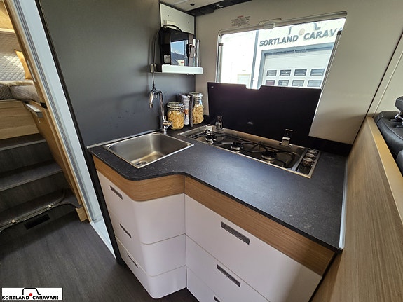 Adria CORAL 670SL 16 of 30