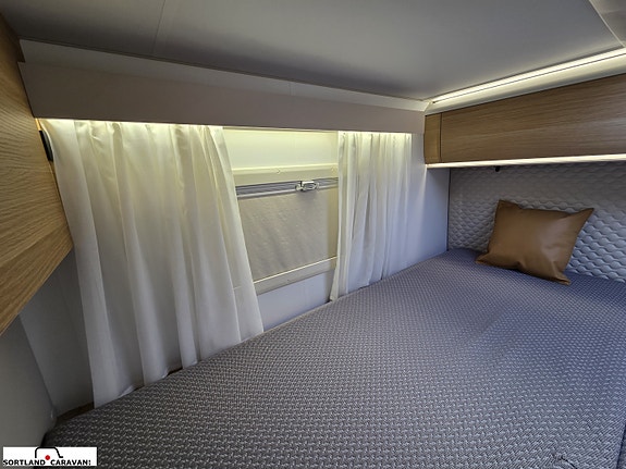 Adria CORAL 670SL 21 of 30
