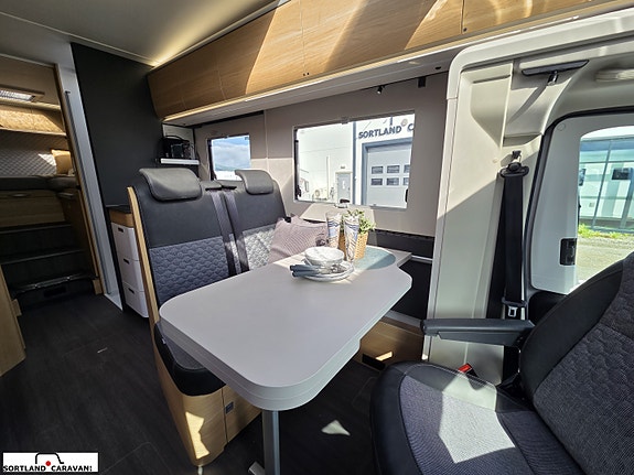 Adria CORAL 670SL 12 of 30