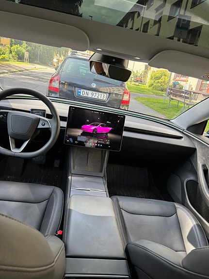 Tesla Model 3 5 of 5