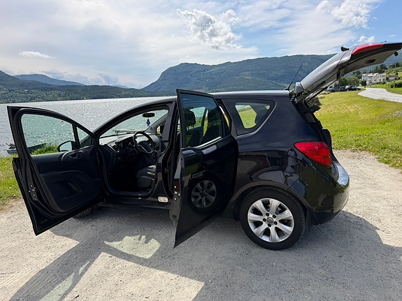 Opel Meriva 9 of 13