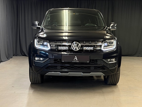 Volkswagen Amarok 3 of 5