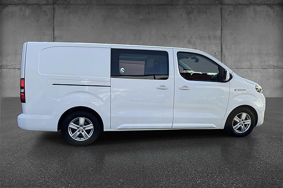 Toyota Proace 3 of 5