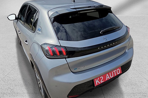 Peugeot 208 21 of 21