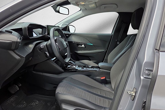 Peugeot 208 16 of 21