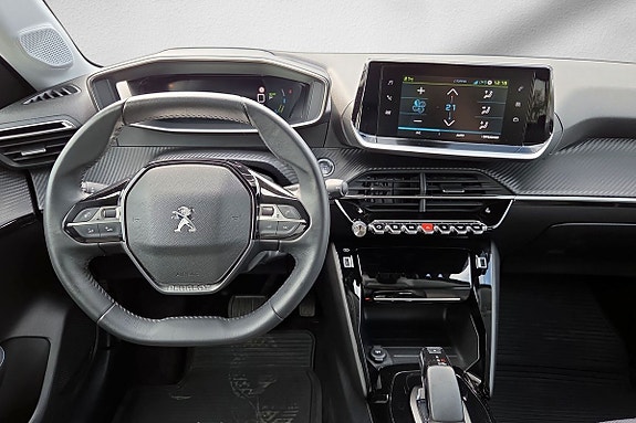 Peugeot 208 14 of 21