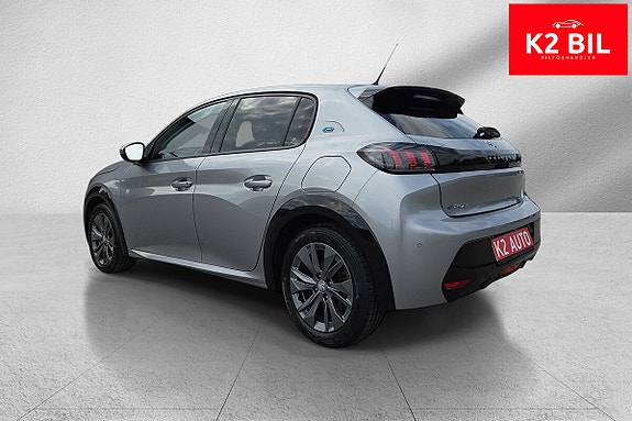 Peugeot 208 5 of 21