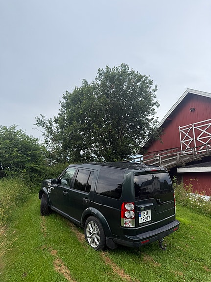 Land Rover Discovery 7 of 11