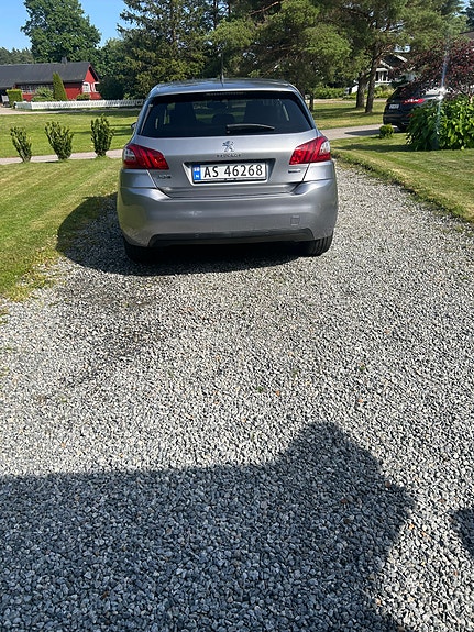 Peugeot 308 3 of 16