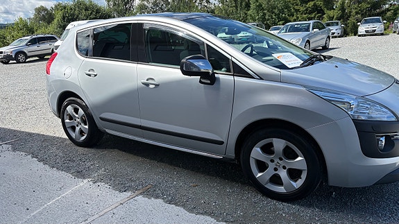 Peugeot 3008 5 of 30