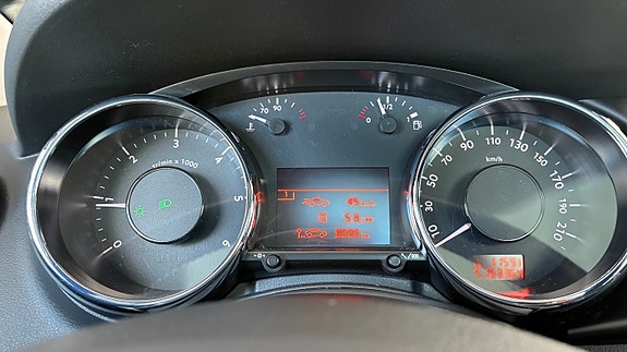 Peugeot 3008 9 of 30