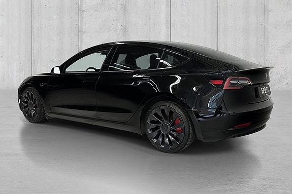 Tesla Model 3 5 of 5
