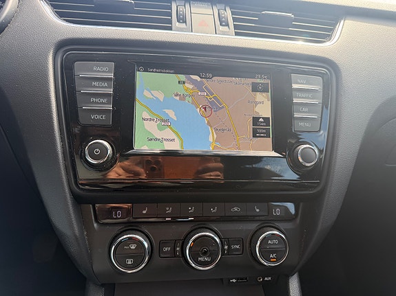 Skoda Octavia 16 of 17