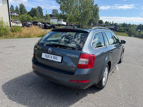 Skoda Octavia 6 of 17