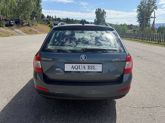 Skoda Octavia 8 of 17