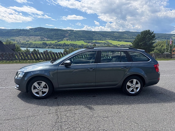 Skoda Octavia 4 of 17