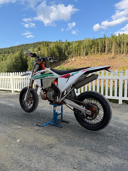 KTM 300 EXC 2 of 5