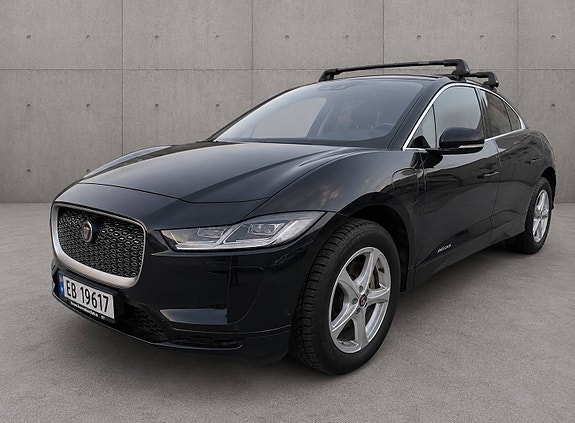 Jaguar I-PACE 4 of 5