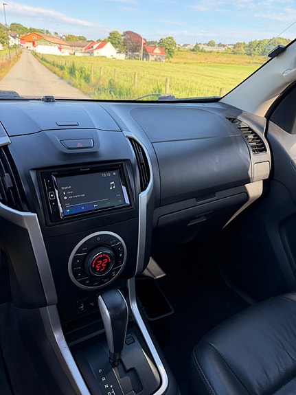 Isuzu D-max 5 of 5