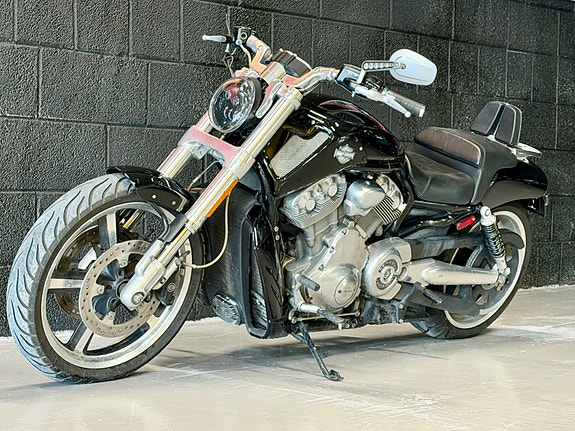 Harley-Davidson VRSCF V-Rod Muscle 121HK l PORSCHE-DESIGN l LAV KM l NY 2 of 11