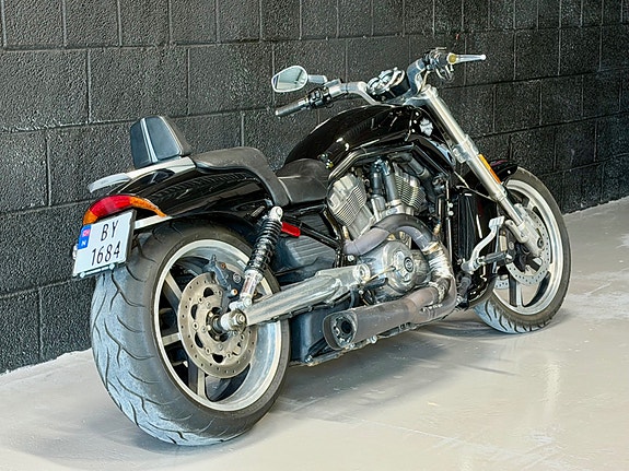Harley-Davidson VRSCF V-Rod Muscle 121HK l PORSCHE-DESIGN l LAV KM l NY 4 of 11