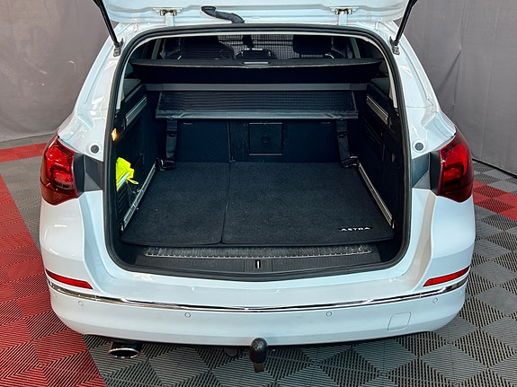 Opel Astra 5 of 5