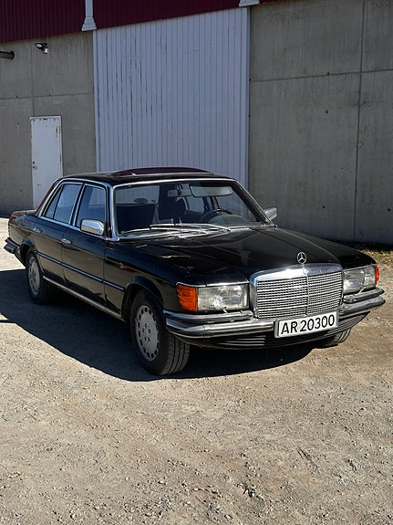 Mercedes-Benz 280 S 1973 photo 3