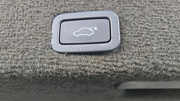 Volvo XC70 22 of 30
