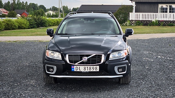 Volvo XC70 8 of 30