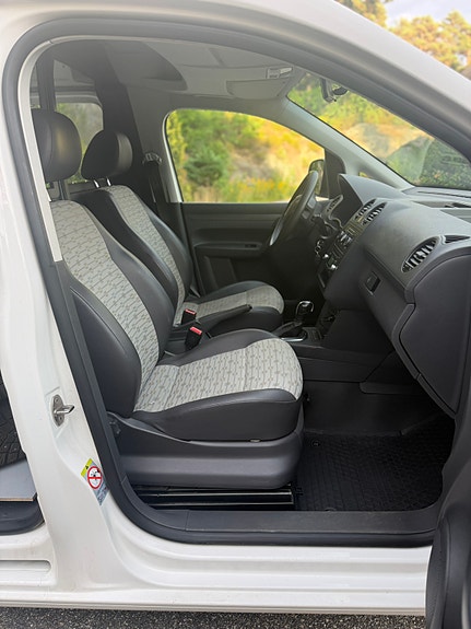 Volkswagen Caddy 5 of 27