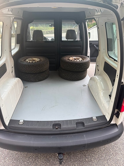 Volkswagen Caddy 7 of 27