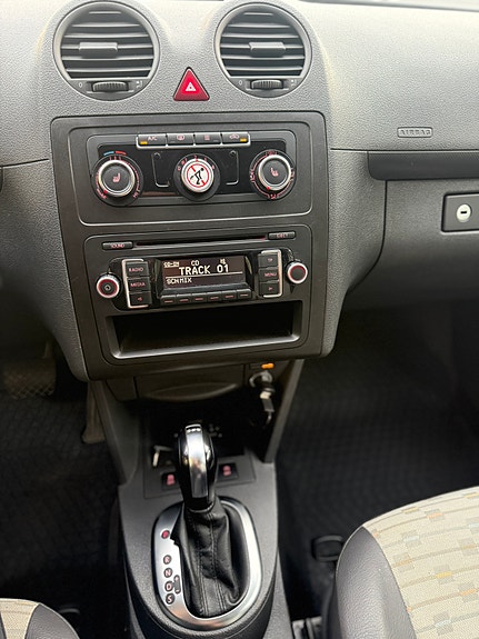 Volkswagen Caddy 11 of 27