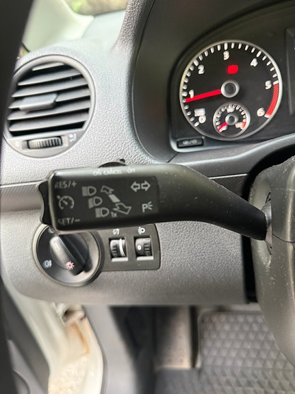 Volkswagen Caddy 13 of 27