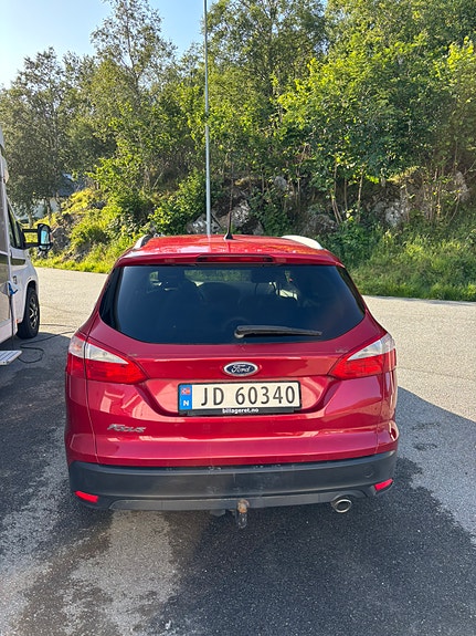 Ford Focus 7 of 14
