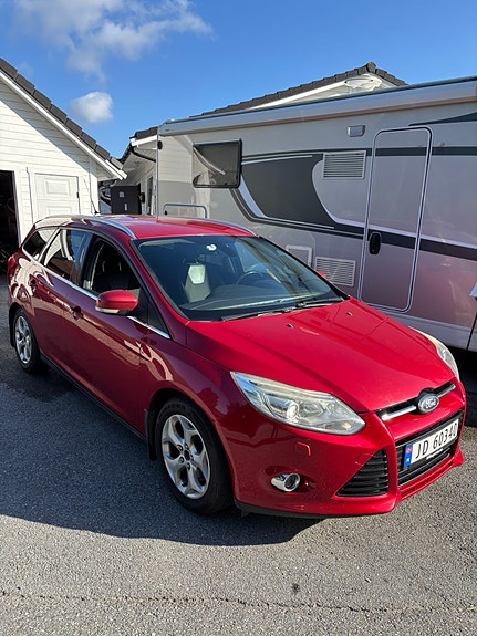 Ford Focus 2 of 5