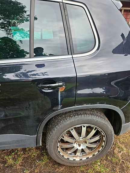 Volkswagen Tiguan 8 of 12