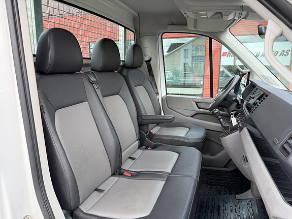 Volkswagen Crafter 9 of 28
