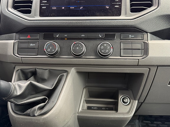 Volkswagen Crafter 17 of 28