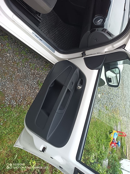 Volkswagen UP! 26 of 27