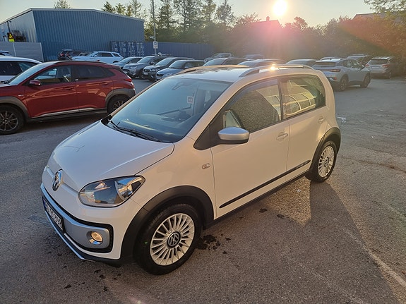 Volkswagen UP! 15 of 27