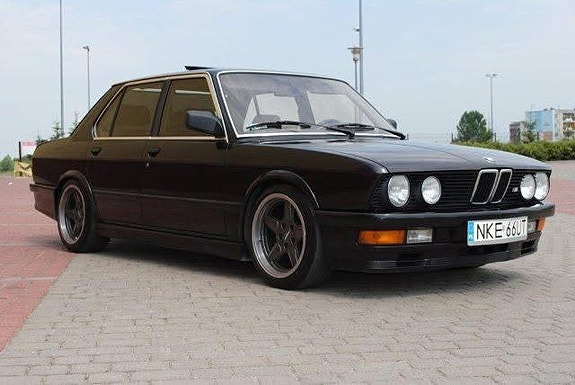 BMW M535i 3 of 7