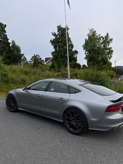 Audi A7 5 of 5