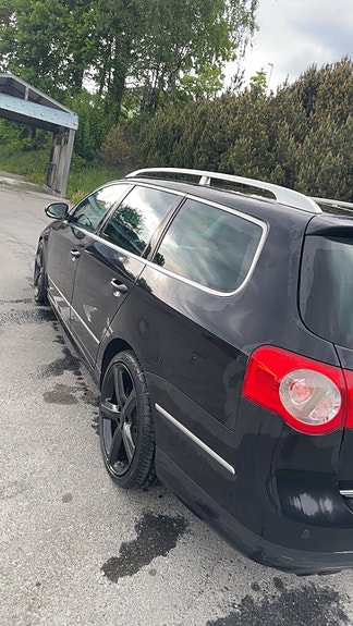 Volkswagen Passat 3 of 5