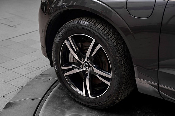 Volvo XC60 10 of 26