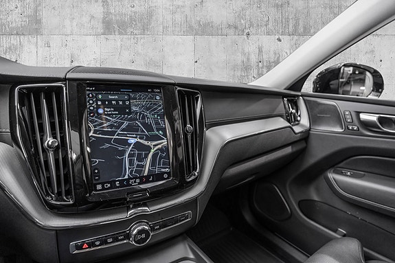 Volvo XC60 17 of 26