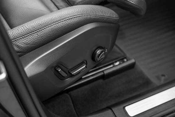 Volvo XC60 24 of 26