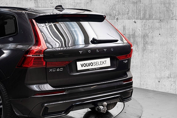 Volvo XC60 8 of 26