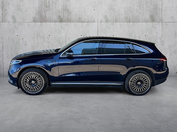 Mercedes-Benz EQC400 2 of 5
