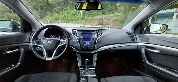 Hyundai i40 8 of 17
